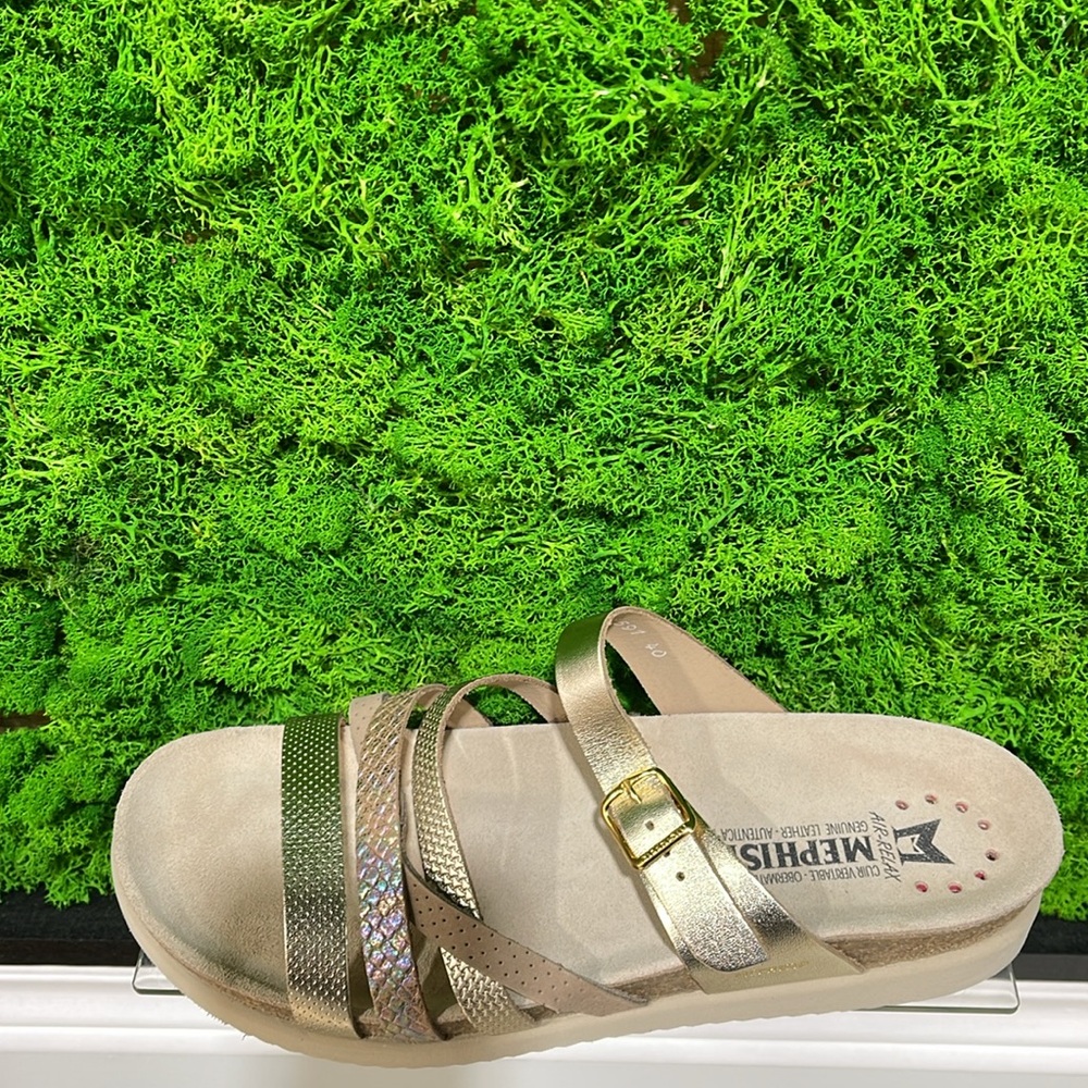 Mephisto Huleda Cork Footbed Thong Sandal - Picture 4 of 8